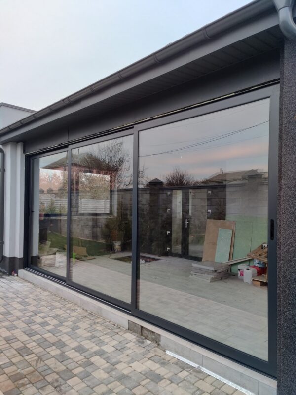 https://derbent.delaem-okna.ru/storage/app/uploads/public/63f/461/d8e/63f461d8e374e429288377.jpg